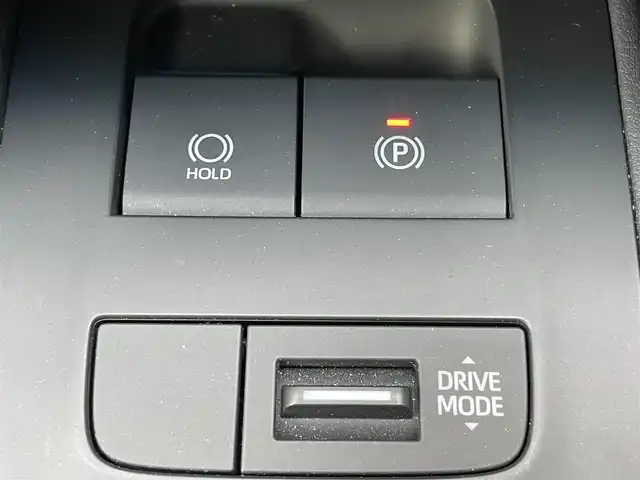 トヨタ ハリアー G 千葉県 2021(令3)年 4万km ブラック 純正ディスプレイオーディオ　/ラジオ/USB/Ｂｌｕｅｔｏｏｔｈ/Ｍｉｒａｃａｓｔ　/デジタルインナーミラー　/ブラインドスポットモニター　/D席パワーシート/電動リアゲート/ビルトインＥＴＣ　/バックカメラ　/ステアリングスイッチ　/パワーウィンドウ/パワーステアリング/ABS