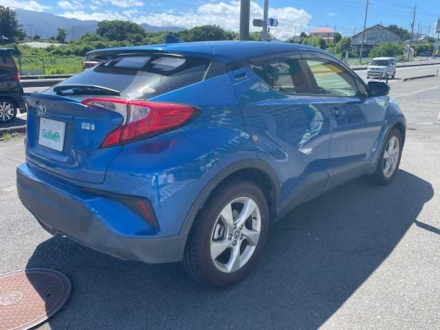 トヨタ Ｃ－ＨＲ S 神奈川県 2017(平29)年 6.3万km コバルトブルーメタリック 社外メモリナビ/（AVN-R7W）/バックカメラ/ドアバイザー/プッシュスタート/レーダークルーズコントロール/スマートキー/スペアキー/ステアリングスイッチ/ETC