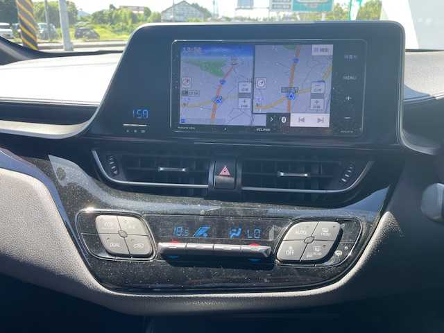 トヨタ Ｃ－ＨＲ S 神奈川県 2017(平29)年 6.3万km コバルトブルーメタリック 社外メモリナビ/（AVN-R7W）/バックカメラ/ドアバイザー/プッシュスタート/レーダークルーズコントロール/スマートキー/スペアキー/ステアリングスイッチ/ETC