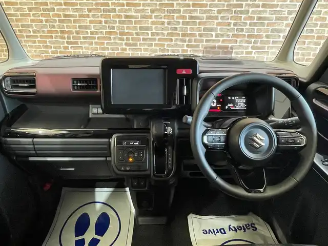 スズキ スペーシア カスタム HYBRID XS 岩手県 2025(令7)年 0.6万km スチールシルバーメタリック/ブルーイッシュブラックパール ４WD/両側パワースライドドア/ヘッドアップディスプレイ/スズキセーフティサポート/デュアルセンサーブレーキサポート２/アダプティブクルーズコントロール/レーンキープアシスト/誤発進抑制機能/標識認識機能/パーキングセンサー/ハイビームアシスト/横滑り防止装置/アイドリングストップ/前席シートヒーター/スリムサーキュレーター/ロールサンシェード/LEDヘッドライト/純正15インチアルミホイール