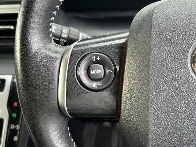 トヨタ シエンタ G クエロ 福岡県 2019(平31)年 2.3万km ホワイトパールクリスタルシャイン 純正ナビ（BT/フルセグ/CD/DVD/FM/AM/SD/全方位カメラ/両側パワースライドドア/前席シートヒーター/衝突軽減システム/車線逸脱警報/LEDヘッドライト/オートライト/ステアリングヒーター/ステアリングリモコン/純正ドアバイザー/USB×２/ISOFIX/オート電動格納ミラー/純正フロアマット/ビルトインETC