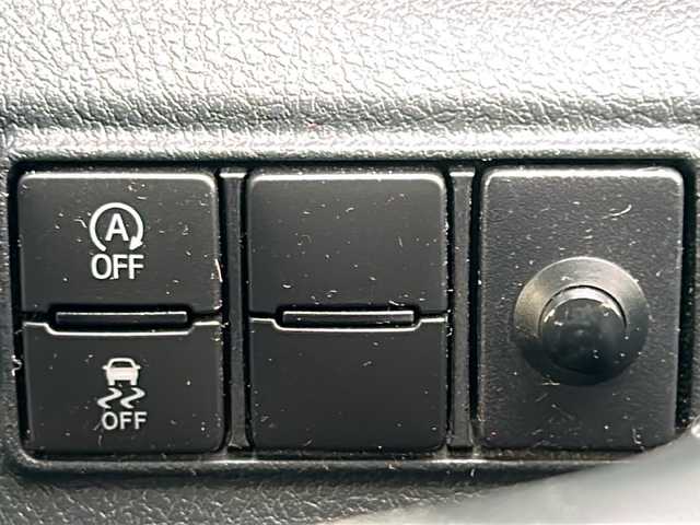 トヨタ シエンタ G クエロ 福岡県 2019(平31)年 2.3万km ホワイトパールクリスタルシャイン 純正ナビ（BT/フルセグ/CD/DVD/FM/AM/SD/全方位カメラ/両側パワースライドドア/前席シートヒーター/衝突軽減システム/車線逸脱警報/LEDヘッドライト/オートライト/ステアリングヒーター/ステアリングリモコン/純正ドアバイザー/USB×２/ISOFIX/オート電動格納ミラー/純正フロアマット/ビルトインETC