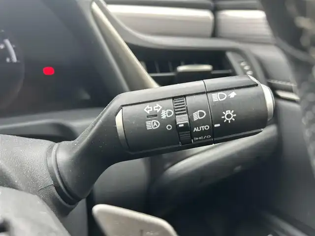 レクサス ＥＳ 300h Fスポーツ 岡山県 2021(令3)年 8.4万km ブラック 登録時走行距離83465km/純正12.3インチナビ/フルセグTV(AM.FM.CD.DVD.TV.BT)/バックカメラ/サンルーフ/ETC2.0/ブラインドスポットモニター/前後ドライブレコーダー/シートヒーター/エアシート/ステアリングヒーター/クリアランスソナー/衝突軽減ブレーキ/横滑り防止装置/レーダークルーズコントロール/レーンキープアシスト/オートライト/オートマチックハイビーム/アイドリングストップ/電動リアゲート/20インチAW/社外フロアマット/合皮シート/D+N席パワーシート