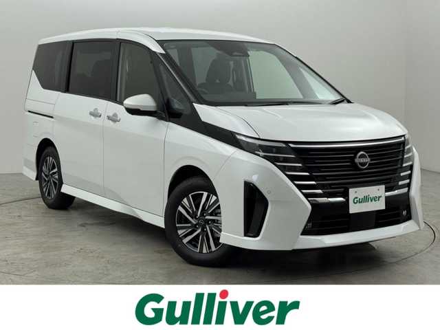 日産 セレナ e－パワー ハイウェイスター V 福岡県 2025(令7)年 0.1千km プリズムホワイト 登録済未使用車　/純正１２．３型ＤＡナビ／全方位カメラ　/デジタルルームミラー　/前後ドライブレコーダー　/ビルトインETC２．０　/ワイヤレス充電　/プロパイロット　/コーナーセンサー/エマージェンシーブレーキ　/レーンキープ　/ＢＳＭ　/両側電動スライドドア　/ＬＥＤヘッドライト