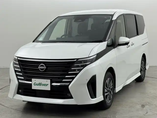 日産 セレナ e－パワー ハイウェイスター V 福岡県 2025(令7)年 0.1千km プリズムホワイト 登録済未使用車　/純正１２．３型ＤＡナビ／全方位カメラ　/デジタルルームミラー　/前後ドライブレコーダー　/ビルトインETC２．０　/ワイヤレス充電　/プロパイロット　/コーナーセンサー/エマージェンシーブレーキ　/レーンキープ　/ＢＳＭ　/両側電動スライドドア　/ＬＥＤヘッドライト