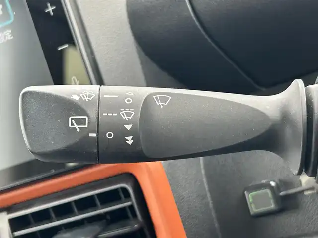 ダイハツ タント ファンクロスターボ 兵庫県 2023(令5)年 1.1万km シャイニングホワイトパール/レイクブルーメタリック 純正ディスプレイオーディオナビ/追従有クルーズコントロール/シートヒーター/３６０度カメラ/ドラレコ付きデジタルインナーミラー/フォグランプ/LEDヘッドライト/ヘッドライトレベライザ/ルーフレール/自動駐車/USB入力端子/HDMI端子/ビルトインETC/純正フロアマット/純正アルミホイール