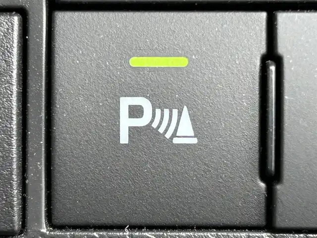 ダイハツ タント ファンクロスターボ 兵庫県 2023(令5)年 1.1万km シャイニングホワイトパール/レイクブルーメタリック 純正ディスプレイオーディオナビ/追従有クルーズコントロール/シートヒーター/３６０度カメラ/ドラレコ付きデジタルインナーミラー/フォグランプ/LEDヘッドライト/ヘッドライトレベライザ/ルーフレール/自動駐車/USB入力端子/HDMI端子/ビルトインETC/純正フロアマット/純正アルミホイール