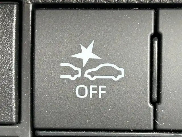 ダイハツ タント ファンクロスターボ 兵庫県 2023(令5)年 1.1万km シャイニングホワイトパール/レイクブルーメタリック 純正ディスプレイオーディオナビ/追従有クルーズコントロール/シートヒーター/３６０度カメラ/ドラレコ付きデジタルインナーミラー/フォグランプ/LEDヘッドライト/ヘッドライトレベライザ/ルーフレール/自動駐車/USB入力端子/HDMI端子/ビルトインETC/純正フロアマット/純正アルミホイール