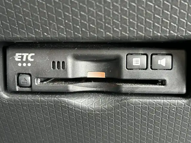 ダイハツ タント ファンクロスターボ 兵庫県 2023(令5)年 1.1万km シャイニングホワイトパール/レイクブルーメタリック 純正ディスプレイオーディオナビ/追従有クルーズコントロール/シートヒーター/３６０度カメラ/ドラレコ付きデジタルインナーミラー/フォグランプ/LEDヘッドライト/ヘッドライトレベライザ/ルーフレール/自動駐車/USB入力端子/HDMI端子/ビルトインETC/純正フロアマット/純正アルミホイール