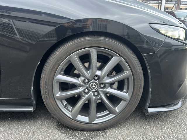 マツダ マツダ３ファストバック XD バーガンディセレクション 宮崎県 2019(令1)年 9.6万km ジェットブラックマイカ メモリナビ/フルセグテレビ/バックカメラ/アイドリングストップ/クルーズコントロール/プッシュスタート/ETC/HUD/BSM/ハンドルヒーター/HDMI