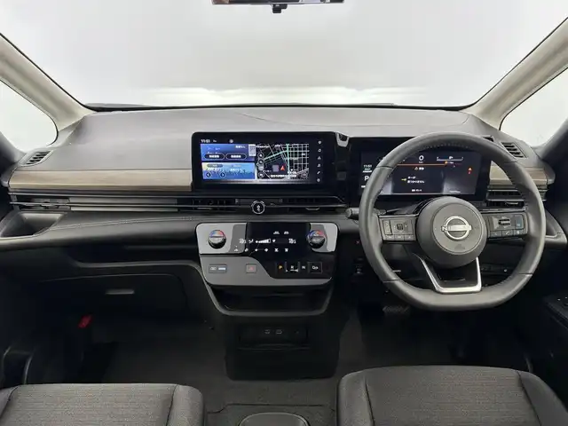 日産 セレナ e－パワー ハイウェイスター V 愛知県 2024(令6)年 1万km プリズムホワイト 純正ディスプレイオーディオ/Bluetooth接続/フルセグTV/アラウンドビューモニター/フリップダウンモニター/両側パワースライドドア/エマージェンシーブレーキ/純正フロントスポイラー/インテリジェントルームミラー/レーダークルーズコントロール/ブラインドスポットモニター/ドライブレコーダー/車線逸脱警報機能/ハンズフリースライドドア/電動パーキングブレーキ/ブレーキホールド/ステアリングスイッチ/ETC2.0/ワイヤレス充電/サイドエアバック/カーテンエアバック