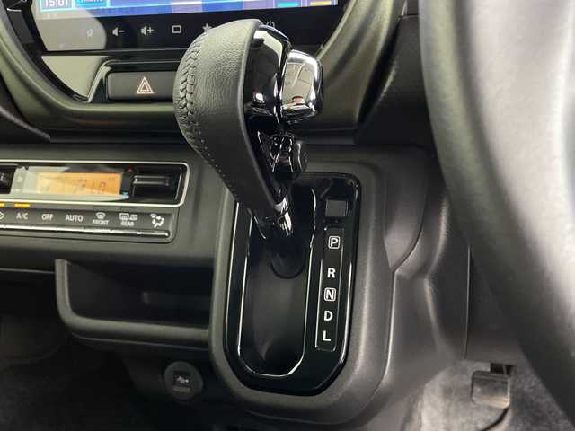 スズキ ハスラー タフワイルド 鹿児島県 2024(令6)年 0.5万km オフブルーメタリック/ブラック 2トーン 【登録・DNクレーム無効】簡易/純正ナビ/CD/DVD/TV/ラジオ/ブルートゥース/USB/Applcarplay/AndroidAuto/全方位モニター/スズキセーフティサポート/フルセグTV/クルーズコントロール/ルーフレール/純正アルミホイル/社外フロアマット/USB/シートヒーター/ハンズフリー/オートハイビーム/運転席シートリフター/チルトステアリング