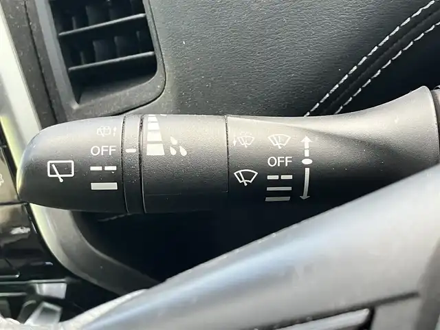 日産 セレナ ハイウェイスター プロパイロットED 静岡県 2017(平29)年 8.3万km シャイニングブルー 純正9インチナビ（CD/DVD/BT/フルセグ）/バックカメラ/プロパイロット/エンジンスタートボタン/パワーステアリング/パワーウィンドウ/スマートキー/スペアキー/Ｗオートエアコン/レーダークルーズコントロール/後席モニター/USB入力端子/ETC/ドライブレコーダー/純正フロアマット/布シート/両側パワースライドドア/純正アルミホイール/ABS/横滑り防止装置/コーナーセンサー前後/レーンキープアシスト/盗難防止装置/オートライト/W+サイドエアバッグ/衝突軽減システム