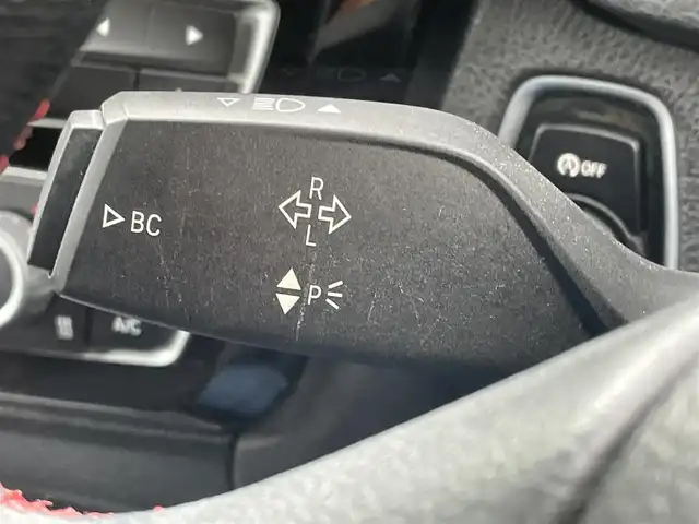 ＢＭＷ ３１８ｉ スポーツ 埼玉県 2018(平30)年 5.1万km アルピンホワイトⅢ 純正ナビ/バックカメラ/ハンズフリートランクオープナー/クルーズコントロール/ＢＳＭ/スマートキー/アイドリングストップ/レーンキープアシスト/アシストブレーキ