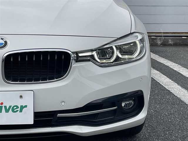ＢＭＷ ３１８ｉ スポーツ 埼玉県 2018(平30)年 5.1万km アルピンホワイトⅢ 純正ナビ/バックカメラ/ハンズフリートランクオープナー/クルーズコントロール/ＢＳＭ/スマートキー/アイドリングストップ/レーンキープアシスト/アシストブレーキ