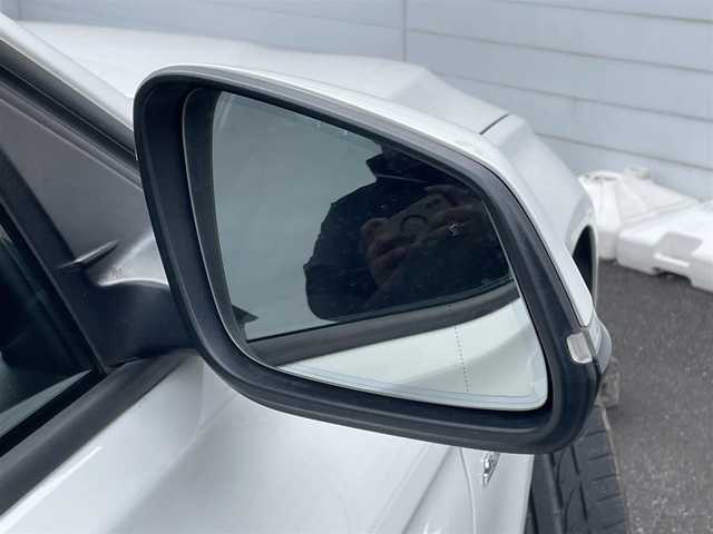 ＢＭＷ ３１８ｉ スポーツ 埼玉県 2018(平30)年 5.1万km アルピンホワイトⅢ 純正ナビ/バックカメラ/ハンズフリートランクオープナー/クルーズコントロール/ＢＳＭ/スマートキー/アイドリングストップ/レーンキープアシスト/アシストブレーキ