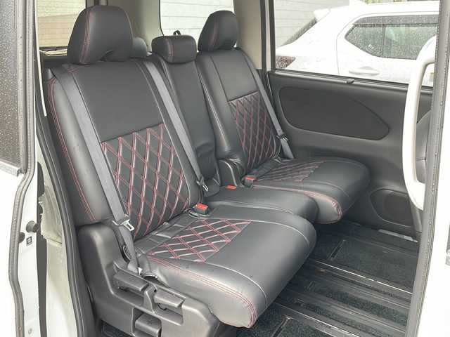 日産 セレナ ライダー プロパイロット E 山形県 2016(平28)年 8.9万km ブリリアントホワイトパール 純正9インチメモリナビ【MM516D-L】/（フルセグ/BT/BD/SD/USB）/純正フリップダウンモニター/プロパイロット/エマージェンシーブレーキ/バックカメラ/両側パワースライドドア/革調シートカバー/電動パーキングブレーキ/ブレーキホールド/革巻きステアリング/ステアリングスイッチ/ウィンカーミラー/後席サンシェード/ビルトインETC/アイドリングストップ/LEDヘッドライト/フォグランプ/フロアマット/ドアバイザー/スマートキー/プッシュスタート