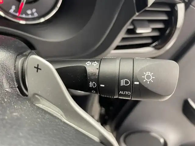 トヨタ ハイラックス Z GRスポーツ 滋賀県 2022(令4)年 3.1万km アティチュードブラックマイカ 純正8インチメモリナビ/【Bluetooth/USB】/ハーフレザー/全方位カメラ/追従クルーズコントロール/前後ドライブレコーダー/クリアランスソナー/LEDヘッドライト/オートライト/パワーシート/デジタルインナーミラー/社外テール（ヴァレンティ）/リアデフロック/MTモード付きAT/純正ETC