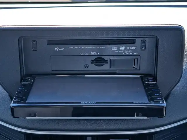 ダイハツ ムーヴ カスタム X ハイパー SA 福井県 2015(平27)年 8万km パールホワイトⅢ ワンオーナー車/ケンウッドSDナビ/AM/FM/フルセグ/BT/CD/DVD/USB/iPod/衝突被害軽減システム/横滑り防止装置/アイドリングストップ/盗難防止装置/ETC/純正フロアマット/ダブルエアバッグ/純正１４インチAW/LEDヘッドライト/Fフォグ/スマートキー