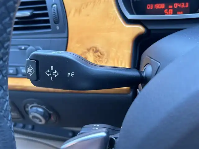 ＢＭＷ Ｚ４ クーペ 3．0si 滋賀県 2007(平19)年 3.2万km 青 純正ナビ/（FM/AM/CD）/ETC/運転席・助手席シートヒーター/電動格納ミラー/ステアリングスイッチ/パドルシフト/クルーズコントロール/オートライト/キセノンライト/フロントフォグ/リアフォグ/フルオートエアコン/純正フロアマット/リモコンキー/ホイールロックナット付き