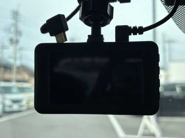 日産 デイズ ハイウェイスターX 宮城県 2016(平28)年 9万km プレミアムパープルP 登録時走行距離90047km/純正SDナビ/プッシュスタート/パワーステアリング/パワーウィンドウ/ドライブレコーダー/ステアリングリモコン/アイドリングストップ/電動格納ミラー/横滑り防止装置/衝突軽減ブレーキ/ABS/LEDライト/ドアバイザー/純正フロアマット