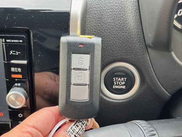 日産 デイズ ハイウェイスターX 宮城県 2016(平28)年 9万km プレミアムパープルP 登録時走行距離90047km/純正SDナビ/プッシュスタート/パワーステアリング/パワーウィンドウ/ドライブレコーダー/ステアリングリモコン/アイドリングストップ/電動格納ミラー/横滑り防止装置/衝突軽減ブレーキ/ABS/LEDライト/ドアバイザー/純正フロアマット