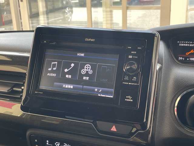 ホンダ Ｎ ＢＯＸ カスタム G L ターボ ホンダセンシング 埼玉県 2018(平30)年 6.4万km プラチナホワイトパール ホンダセンシング/純正ディスプレイオーディオ/　　CD/BT/ワンセグTV/バックカメラ/両側パワースライドドア/アダプティブクルーズコントロール/ハーフレザーシート/LEDオートライト/純正15インチAW/パドルシフト/ステアリングスイッチ/プッシュスタート/ETC/スペアキー×1/禁煙車