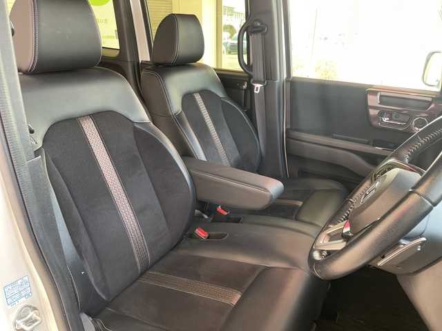 ホンダ Ｎ ＢＯＸ カスタム G L ターボ ホンダセンシング 埼玉県 2018(平30)年 6.4万km プラチナホワイトパール ホンダセンシング/純正ディスプレイオーディオ/　　CD/BT/ワンセグTV/バックカメラ/両側パワースライドドア/アダプティブクルーズコントロール/ハーフレザーシート/LEDオートライト/純正15インチAW/パドルシフト/ステアリングスイッチ/プッシュスタート/ETC/スペアキー×1/禁煙車