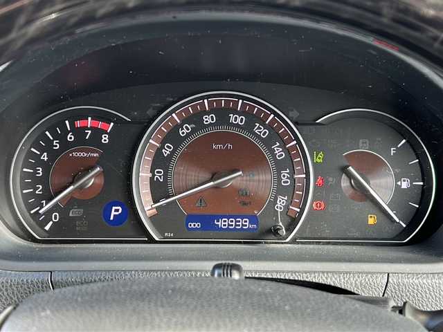 トヨタ エスクァイア Gi 静岡県 2018(平30)年 4.9万km ホワイトパールクリスタルシャイン ダイナミックエアロスタイル/トヨタセーフティセンス/プリクラッシュセーフティ/レーンキープアシスト/オートハイビーム/先行車発進のお知らせ/純正10インチナビ/フルセグTV/バックカメラ/純正12インチフリップダウンモニター/純正アルミホイール/ETC/LEdヘッドライト/黒革シート/シートヒーター/クリアランスソナー/クルーズコントロール/ドライブレコーダー/横滑り防止装置