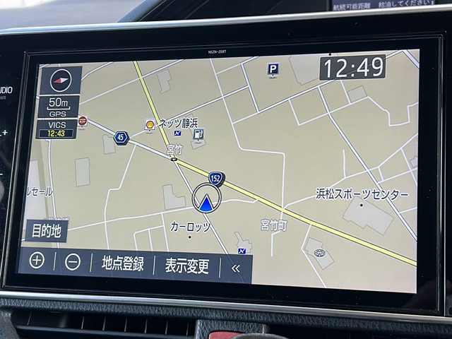 トヨタ エスクァイア Gi 静岡県 2018(平30)年 4.9万km ホワイトパールクリスタルシャイン ダイナミックエアロスタイル/トヨタセーフティセンス/プリクラッシュセーフティ/レーンキープアシスト/オートハイビーム/先行車発進のお知らせ/純正10インチナビ/フルセグTV/バックカメラ/純正12インチフリップダウンモニター/純正アルミホイール/ETC/LEdヘッドライト/黒革シート/シートヒーター/クリアランスソナー/クルーズコントロール/ドライブレコーダー/横滑り防止装置
