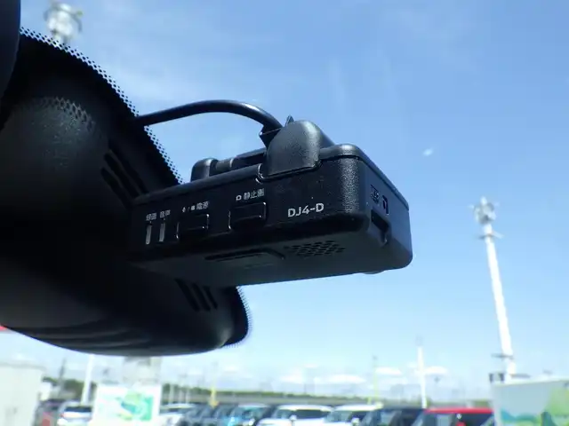 日産 セレナ ハイウェイスター Vセレクション 千葉県 2018(平30)年 4.5万km ダイヤモンドブラック エマージェンシーブレーキ/クルーズコントロール/ハンズフリー両側パワースライドドア/9インチ純正SDナビ/地デジTV/【BD/DVD/CD再生機能】/アラウンドビューモニター/ドライブレコーダー（DJ4-D）/革巻きステアリング/ステアリングスイッチ/ETC/LEDヘッドライト/フォグライト/ウインカーミラー/コーナーセンサー/純正16インチアルミホイル/サイド/カーテンエアバッグ/インテリジェントキー
