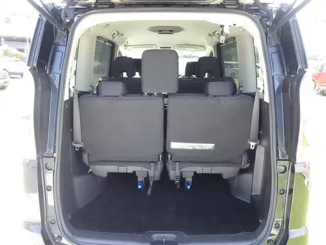 日産 セレナ ハイウェイスター Vセレクション 千葉県 2018(平30)年 4.5万km ダイヤモンドブラック エマージェンシーブレーキ/クルーズコントロール/ハンズフリー両側パワースライドドア/9インチ純正SDナビ/地デジTV/【BD/DVD/CD再生機能】/アラウンドビューモニター/ドライブレコーダー（DJ4-D）/革巻きステアリング/ステアリングスイッチ/ETC/LEDヘッドライト/フォグライト/ウインカーミラー/コーナーセンサー/純正16インチアルミホイル/サイド/カーテンエアバッグ/インテリジェントキー