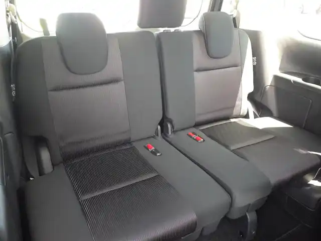 日産 セレナ ハイウェイスター Vセレクション 千葉県 2018(平30)年 4.5万km ダイヤモンドブラック エマージェンシーブレーキ/クルーズコントロール/ハンズフリー両側パワースライドドア/9インチ純正SDナビ/地デジTV/【BD/DVD/CD再生機能】/アラウンドビューモニター/ドライブレコーダー（DJ4-D）/革巻きステアリング/ステアリングスイッチ/ETC/LEDヘッドライト/フォグライト/ウインカーミラー/コーナーセンサー/純正16インチアルミホイル/サイド/カーテンエアバッグ/インテリジェントキー