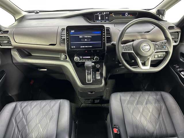 日産 セレナ ハイウェイスター G 大阪府 2020(令2)年 3万km ダイヤモンドブラック プロパイロット 純正ナビ(フルセグ/DVD再生/Blu-ray/Bluetooth) 360カメラ ETC デジタルインナーミラー 衝突軽減 BSM パークアシスト 革シート 前後ドラレコ