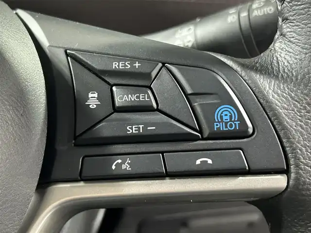 日産 セレナ ハイウェイスター G 大阪府 2020(令2)年 3万km ダイヤモンドブラック プロパイロット 純正ナビ(フルセグ/DVD再生/Blu-ray/Bluetooth) 360カメラ ETC デジタルインナーミラー 衝突軽減 BSM パークアシスト 革シート 前後ドラレコ