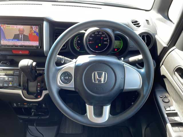 ホンダ Ｎ ＢＯＸ G SSパッケージ 新潟県 2017(平29)年 4.2万km プレミアムディープモカパール HDDナビ/フルセグテレビ/バックカメラ/デジタルインナーミラー/プッシュスタート/両側パワースライドドア/シートヒーター/ビルトインETC/ステアリングスイッチ/ドアバイザー/電格ミラー