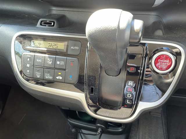 ホンダ Ｎ ＢＯＸ G SSパッケージ 新潟県 2017(平29)年 4.2万km プレミアムディープモカパール HDDナビ/フルセグテレビ/バックカメラ/デジタルインナーミラー/プッシュスタート/両側パワースライドドア/シートヒーター/ビルトインETC/ステアリングスイッチ/ドアバイザー/電格ミラー