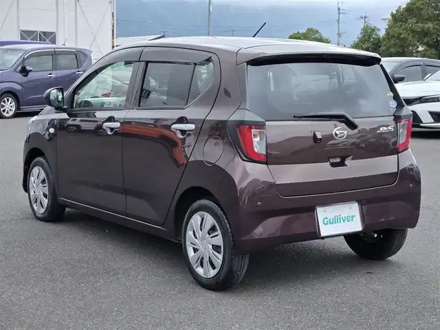 ダイハツ ミラ イース X リミテッド SAⅢ 鹿児島県 2021(令3)年 1.8万km プラムブラウンクリスタルマイカ 〇社外ナビ/〇フルセグTV/〇バックカメラ/〇ドライブレコーダー/〇ETC/〇スマートアシスト３/〇衝突回避支援ブレーキ機能/〇衝突警報機能（対車両・歩行者）/〇車線逸脱警報機能/〇コーナーセンサー（フロント・リア）/〇LEDヘッドランプ/〇オートライト/〇パワーウィンドウ/〇ダイヤル式マニュアルエアコン/〇純正14インチフルホイールキャップ/〇リモコンキー/〇禁煙車