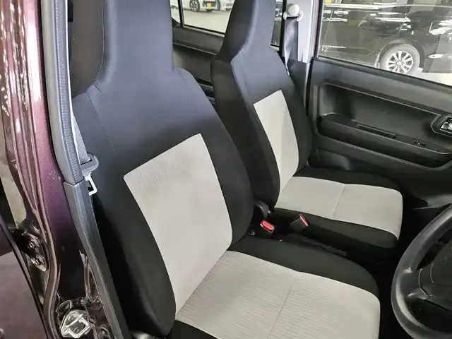 ダイハツ ミラ イース X リミテッド SAⅢ 鹿児島県 2021(令3)年 1.8万km プラムブラウンクリスタルマイカ 〇社外ナビ/〇フルセグTV/〇バックカメラ/〇ドライブレコーダー/〇ETC/〇スマートアシスト３/〇衝突回避支援ブレーキ機能/〇衝突警報機能（対車両・歩行者）/〇車線逸脱警報機能/〇コーナーセンサー（フロント・リア）/〇LEDヘッドランプ/〇オートライト/〇パワーウィンドウ/〇ダイヤル式マニュアルエアコン/〇純正14インチフルホイールキャップ/〇リモコンキー/〇禁煙車