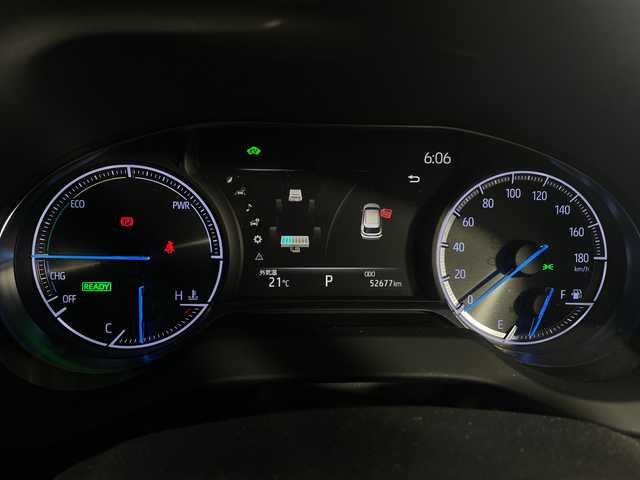 トヨタ ハリアー ハイブリッド Z 神奈川県 2020(令2)年 5.3万km プレシャスブラックパール 純正12.3型ディスプレイオーディオ/(Bluetooth　フルセグ　USB　Miracast AM FM)/T-connectナビ機能付き/JBLプレミアムサウンド/レーダークルーズコントロール/トヨタセーフティセンス/プリクラッシュセーフティシステム/レーントレーシングアシスト/ブラインドスポットモニター/リアクロストラフィックアラート/パーキングサポートブレーキ/ロードサインアシスト/パノラミックビューモニター/ヘッドアップディスプレイ/オートブレーキホールド/電子パーキング/ハンズフリーパワーバックドア/デジタルインナーミラー/ビルトインETC2.0/プロジェクター式LEDオートライト/オートマチィックハイビーム/フォグランプ/ハーフレザーシート/運転席パワーシート/純正フロアマット