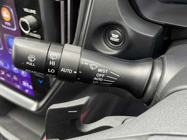 スバル レヴォーグ 1．8STIスポーツ EX 長野県 2020(令2)年 6.9万km マグネタイトグレーメタリック 4WD/純正センターインフォメーションディスプレイナビ/フルセグTV&USB&BT/アイサイト/アダプティブクルーズコントロール/レーンキープアシスト/車線逸脱警報/衝突軽減ブレーキ/ブラインドスポットモニター/コーナーセンサー/パワーバックドア/レザーシート/全席シートヒーター/前席パワーシート/運転席シートメモリ/ステアリングスイッチ/パドルシフト/MTモード付AT/フロント・サイド・バックカメラ/ビルトインETC/LEDヘッドライト/オートライト/フロントフォグランプ/電動格納ミラー/ウィンカーミラー/電動ホールド/オートビークルホールド/純正18インチAW装着/純正フロアマット/ドアバイザー/プッシュスタート/スマートキー