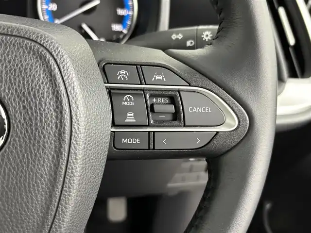 トヨタ ノア ハイブリッド G 埼玉県 2023(令5)年 1.5万km ホワイトパールクリスタルシャイン 純正ナビ（Bluetooth/DVD/AM/FM）/フルセグTV/バックカメラ/レーダークルーズコントロール/横滑り防止装置/レーンキープアシスト/盗難防止装置/プリクラッシュセーフティ/オートマチックハイビーム/LEDヘッドライト/両側パワースライドドア/ETC2.0/スマートキー