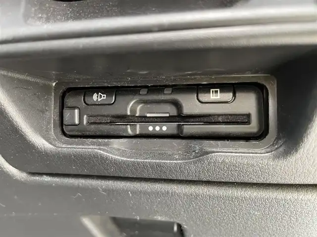 マツダ ＣＸ－６０ XD Lパッケージ 石川県 2023(令5)年 3.5万km ロジウムホワイトプレミアムメタリック ディーゼルターボ/純正ナビ/フルセグTV/全方位モニター/パワーバックドア/LEDヘッドライト/ETC/レザーシート/シートヒーター/ハンドルヒーター/レーダークルーズ/衝突軽減ブレーキ/純正アルミホイール/スマートキー/ワイヤレス充電/スペアキー