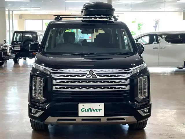 三菱 デリカＤ：５ G 道央・札幌 2019(令1)年 8.5万km ダイヤモンドブラックマイカ 4WD/社外メモリナビ/・フルセグTV/CD/DVD/BT/SD/USB/バックカメラ/社外ドライブレコーダー/両側パワースライドドア/社外エンジンスターター/レーダークルーズコントロール/ETC/電動パーキングブレーキ/ブレーキホールド/パドルシフト/アイドリングストップ/衝突被害軽減ブレーキ/誤発進抑制機能/車線逸脱警報システム/横滑り防止装置/オートライト/オートマチックハイビーム/LEDヘッドライト/フォグライト/3列シート/フロアマット/純正ドアバイザー/プッシュスタート/スマートキー/ウインカーミラー/純正18インチAW/Terzo製ルーフボックス/新車時保証書/取扱説明書