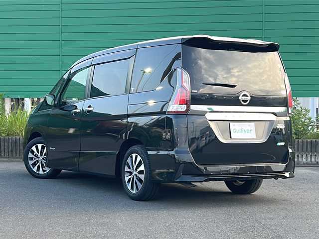 日産 セレナ 茨城県 2016(平28)年 1.8万km ダイヤモンドブラック 純正9インチナビ/Bluetooth/フルセグTV/AUX/アラウンドビューモニター/バックカメラ/全方位カメラ/デジタルインナーミラー/フリップダウンモニター/プロパイロット/両側パワースライドドア/ドライブレコーダー/踏み間違い防止装置/LEDヘッドライト/オートライト/純正16インチアルミホイール/衝突軽減システム/取扱説明書