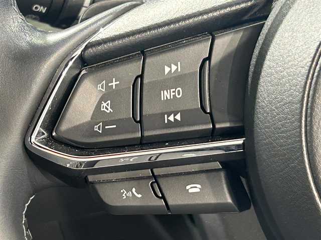 マツダ ＣＸ－５ XD エクスクルーシブモード 愛知県 2022(令4)年 1.9万km ソウルレッドクリスタルM 純正１０．２５インチナビ　/（Bluetooth/フルセグTV/CarPlay/USB/FM/AM)/ＢＯＳＥサウンド　/３６０°ビューモニター　/レーダークルーズコントロール　/衝突軽減ブレーキ/ワイヤレス充電　/シートヒーター　/ＥＴＣ　/電動バックドア　/メモリー機能付パワーシート　/パドルシフト　/ステアリングヒーター/ブラインドスポットモニター/車線逸脱警報/コーナーセンサー/黒革シート