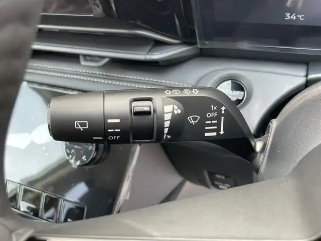 日産 セレナ e－パワー ハイウェイスター V 千葉県 2025(令7)年 0.1千km プリズムホワイト 登録済未使用車/　登録時走行距離6km/プロパイロット/　衝突軽減ブレーキ/レーンキープアシスト/　レーダークルーズコントロール/アダプティブハイビーム/　クリアランスソナー/ブラインドスポットモニター/純正フリップダウンモニター/純正12.3インチコネクトナビ/　フルセグ/BT/USB/カープレイ/HDMI/アラウンドビューモニター/ステアリングスイッチ/ETC2.0/ナビ連動ドライブレコーダー(前後)/ハンズフリースライドドア/ワイヤレス充電/電動パーキングブレーキ/オートブレーキホールド/LEDヘッドライト/オートライト/フォグライト/電動格納ミラー