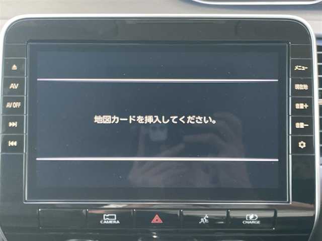 日産 セレナ e－パワー ハイウェイスター V 愛媛県 2020(令2)年 4.9万km ブリリアントホワイトパール 純正10インチナビ　/後席フリップダウンモニター　/全周囲カメラ　/両側電動スライド　/左側ハンズフリースライド　/プロパイロット　/デジタルインナーミラー　/ブラインドスポットモニター　/前後ドライブレコーダー/電動パーキングブレーキ/ステアリングリモコン/電格ミラー/純正ドアバイザー/純正フロアマット/現状サマー(純正AW)(195/65/R15)/TOYOTIRES