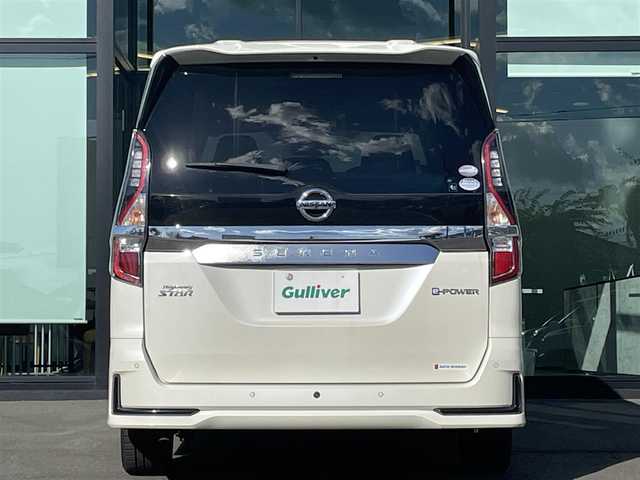 日産 セレナ e－パワー ハイウェイスター V 愛媛県 2020(令2)年 4.9万km ブリリアントホワイトパール 純正10インチナビ　/後席フリップダウンモニター　/全周囲カメラ　/両側電動スライド　/左側ハンズフリースライド　/プロパイロット　/デジタルインナーミラー　/ブラインドスポットモニター　/前後ドライブレコーダー/電動パーキングブレーキ/ステアリングリモコン/電格ミラー/純正ドアバイザー/純正フロアマット/現状サマー(純正AW)(195/65/R15)/TOYOTIRES