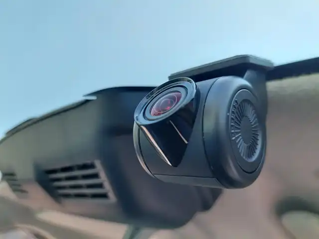スズキ ハスラー Jスタイル 東京都 2021(令3)年 1.2万km オフブルーメタリック/ガンメタリック2トーンルーフ 純正SDナビ【CN-R2765W】//CD/BT/FM/AM/フルセグTV/レーダーブレーキサポート/ドライブレコーダー/ＥＴＣ/前席シートヒーター/コーナーセンサー/ルーフレール/スマートキー/フォグ/純正１５インチアルミ